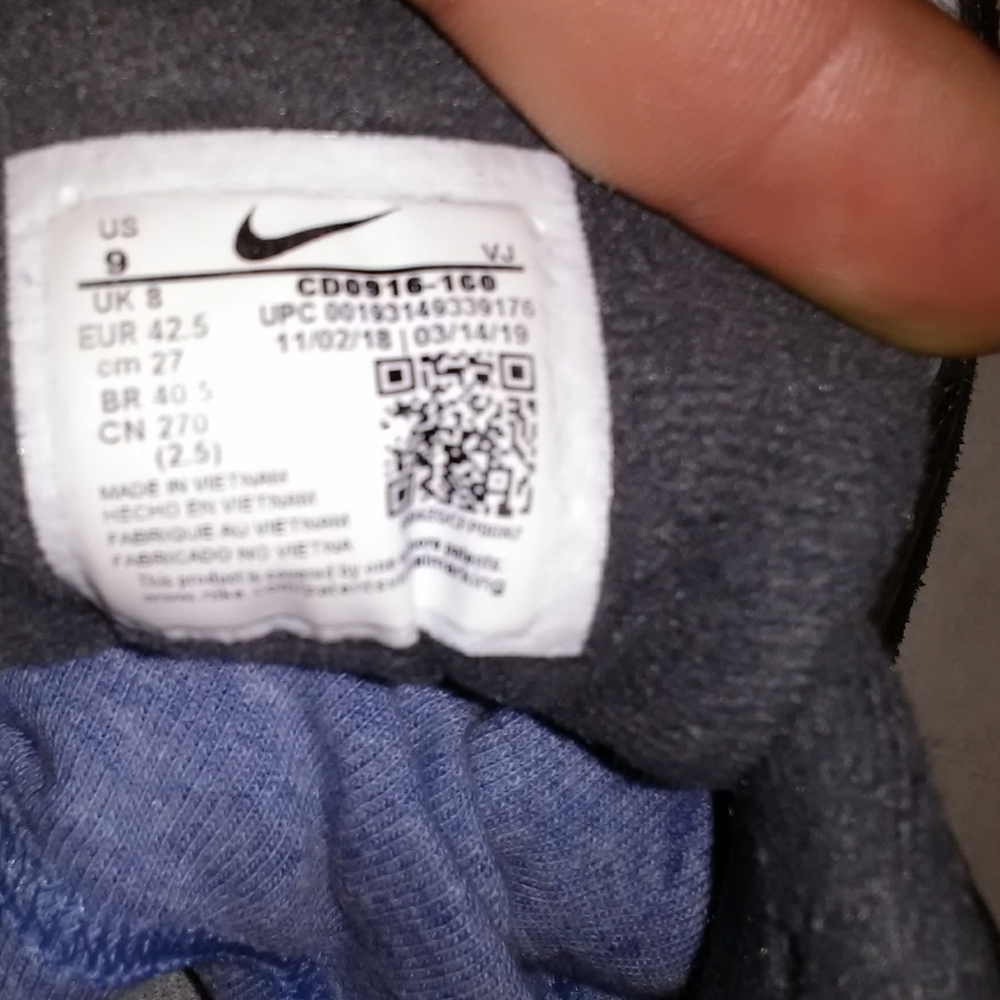 NIKE AIR MAX LEGITIMATE BUYERS ONLY - Picture 5 of 6